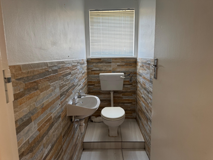 0 Bedroom Property for Sale in Hillcrest Heights Western Cape